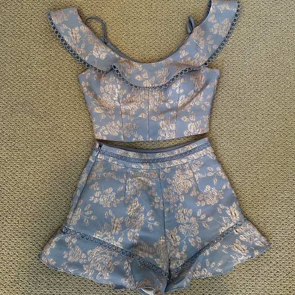 Two piece set - Picture 1 of 1